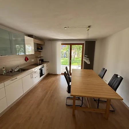 Steinbauer Апартаменты Ваккерсдорф