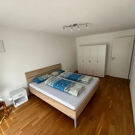 Steinbauer * Ваккерсдорф